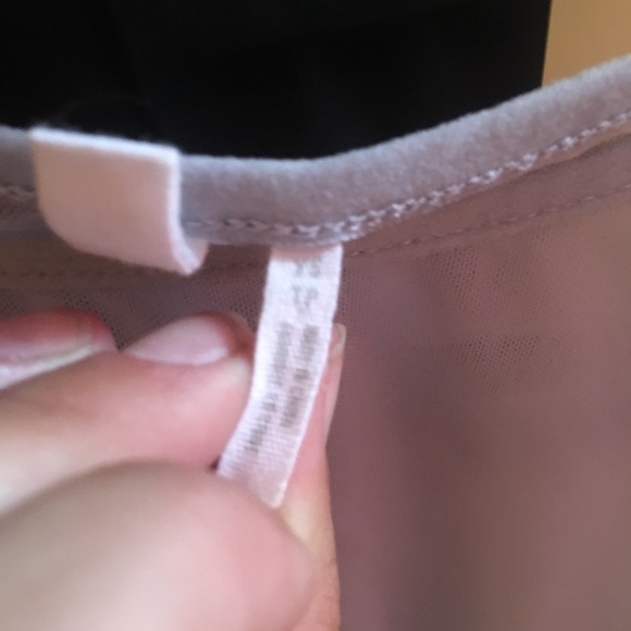 out from under mesh top - Picture 4 of 4